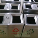 深圳羅湖小學(xué)選購不銹鋼分類垃圾桶