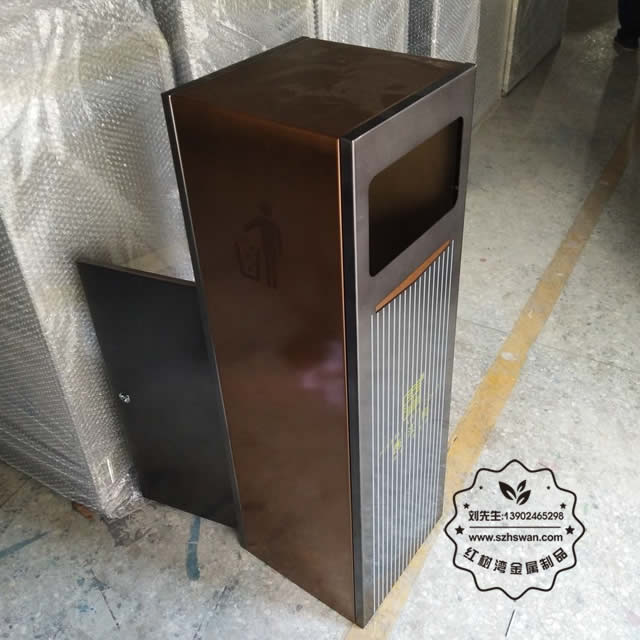 高檔室內(nèi)不銹鋼垃圾箱圖片